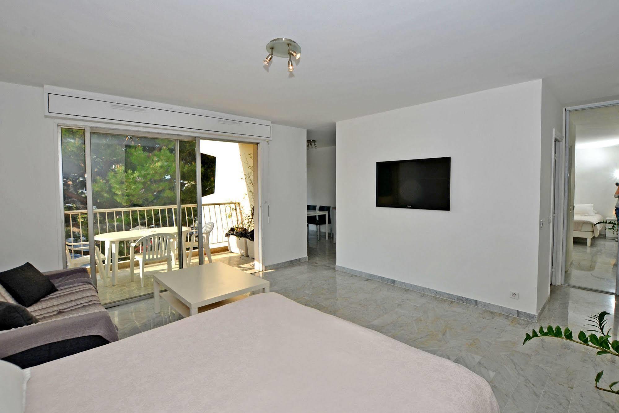 Azur 3000 Apartman Saint-Laurent-du-Var Kültér fotó
