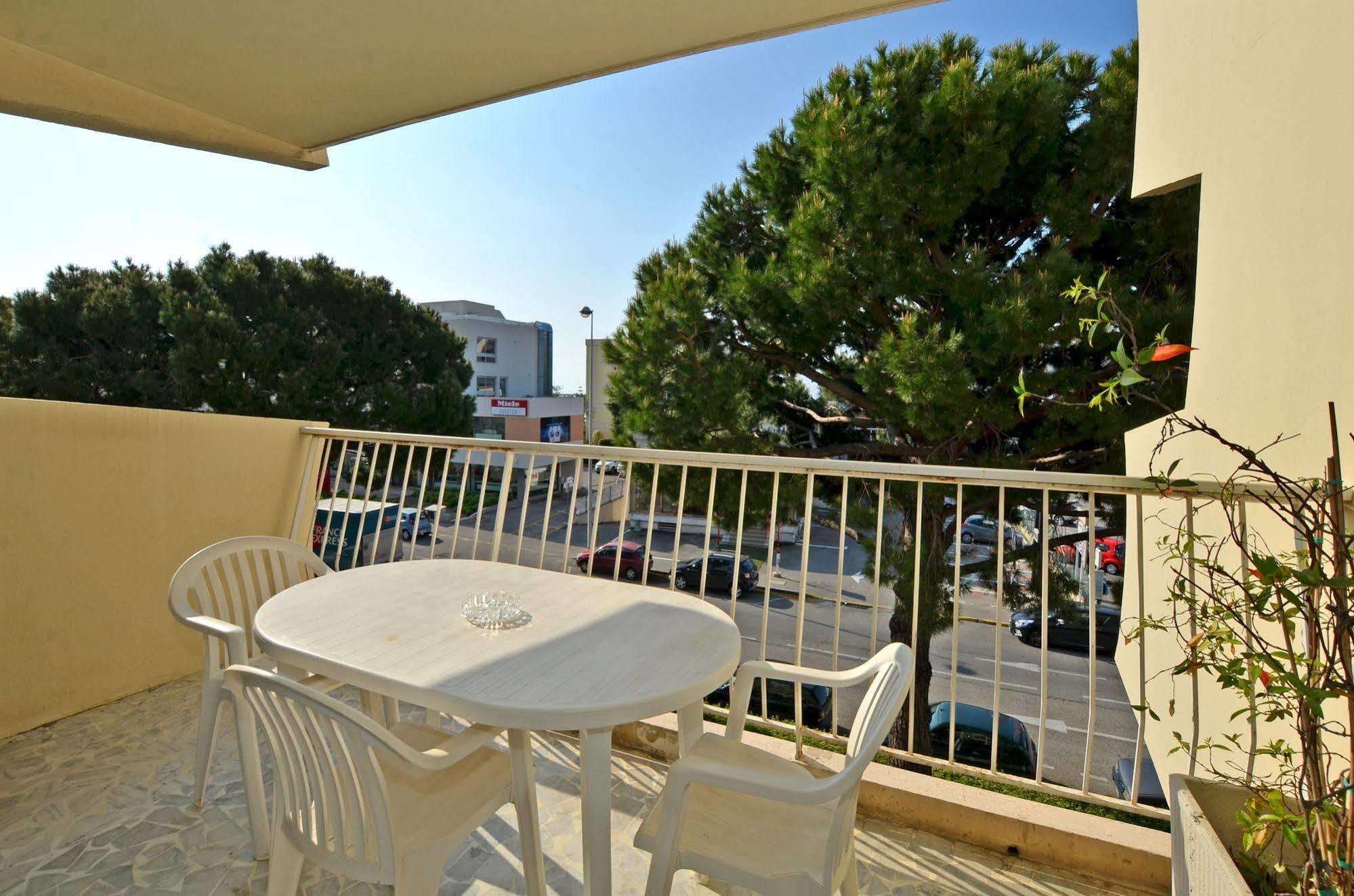 Azur 3000 Apartman Saint-Laurent-du-Var Kültér fotó